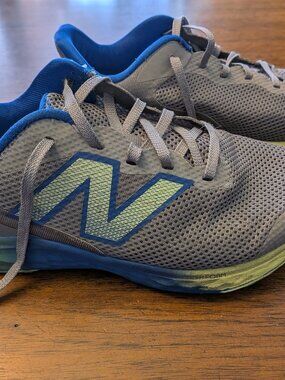 New Balance Extra Wide Fresh Foam Arishi v4 Lace Tennis Shoes